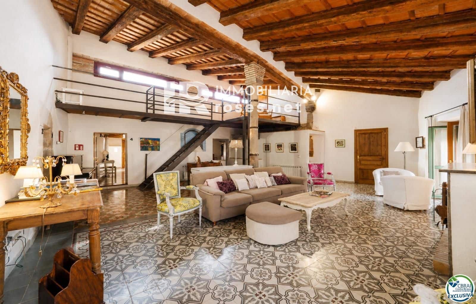 9 bedroom Villa for sale in Fortia - € 798,000 (Ref: 9963408)