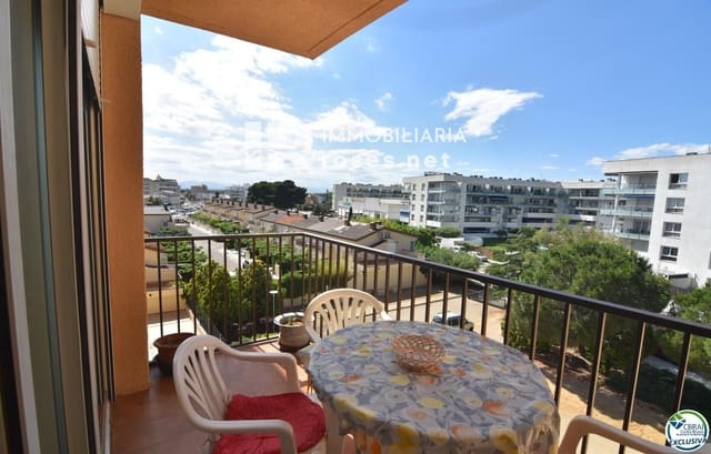 2 slaapkamer Flat te koop in Santa Margarida, Roses met zwembad - € 165.000 (Ref: 9963409)