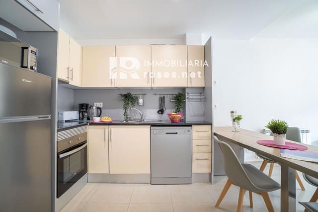 2 makuuhuone Omakotitalo myytävänä paikassa Empuriabrava, Castelló d'Empúries mukana 
autotalli - 195 000 € (Ref: 9963410)