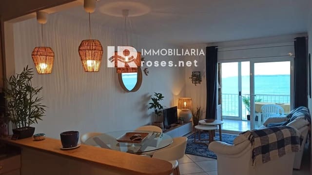 2 slaapkamer Flat te koop in Roses met garage - € 330.000 (Ref: 9966953)