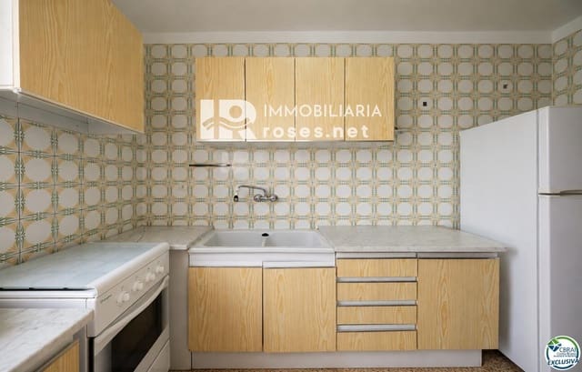 1 slaapkamer Flat te koop in Roses - € 160.000 (Ref: 9966954)