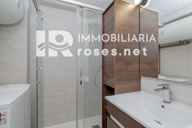 2 soveværelse Lejlighed til salg i Empuriabrava, Castelló d'Empúries med garage - € 225.000 (Ref: 9968609)