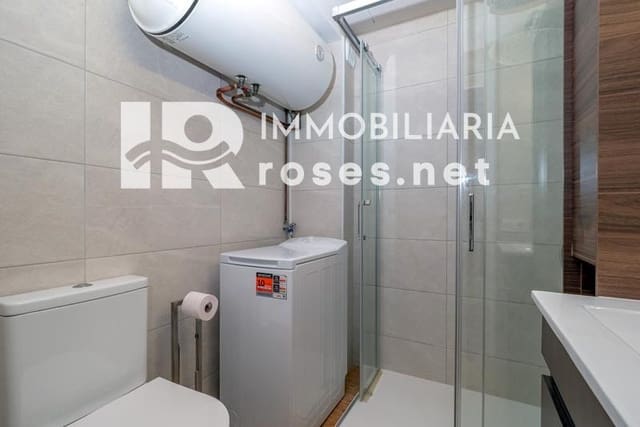 2 soveværelse Lejlighed til salg i Empuriabrava, Castelló d'Empúries med garage - € 225.000 (Ref: 9968609)
