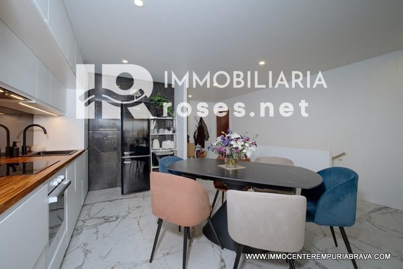 3 soveværelse Lejlighed til salg i Empuriabrava - € 539.000 (Ref: 9968610)