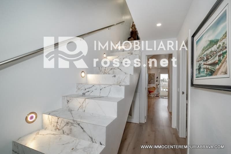 3 soveværelse Lejlighed til salg i Empuriabrava - € 539.000 (Ref: 9968610)