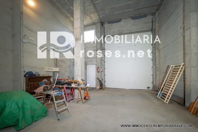 Restaurant/Bar til salg i Empuriabrava, Castelló d'Empúries med garage - € 270.000 (Ref: 9968615)