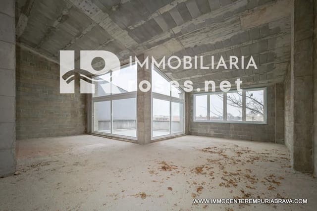 Restaurant/Bar til salg i Empuriabrava, Castelló d'Empúries med garage - € 270.000 (Ref: 9968615)
