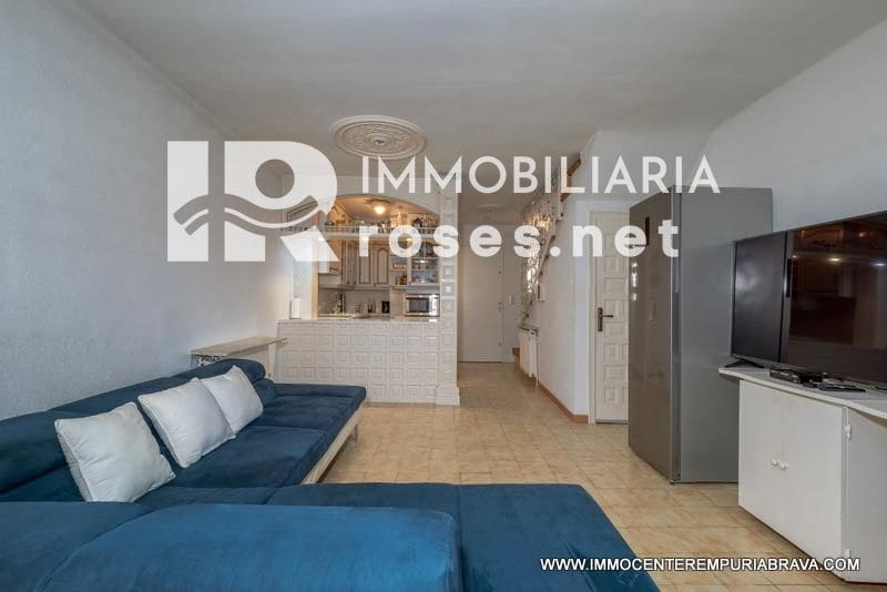 3 soverom Villa til salgs i Empuriabrava med svømmebasseng garasje - € 499 000 (Ref: 9968616)