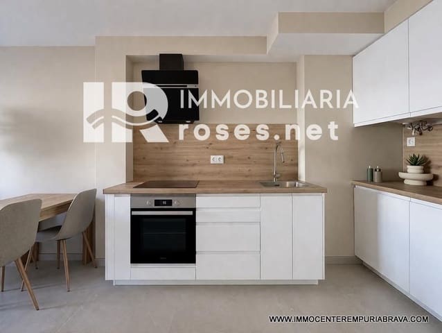 2 soveværelse Lejlighed til salg i Empuriabrava, Castelló d'Empúries med garage - € 240.000 (Ref: 9968617)