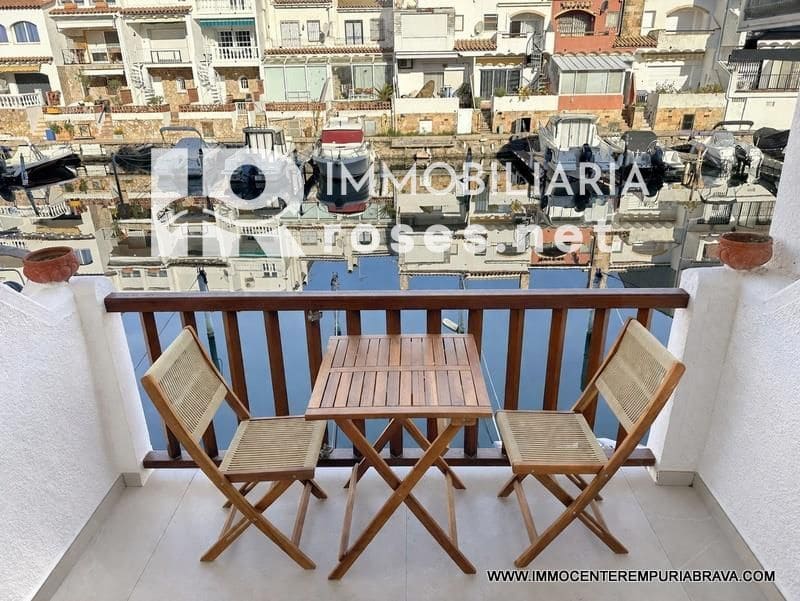 2 sovrum Lägenhet till salu i Empuriabrava med garage - 240 000 € (Ref: 9968617)