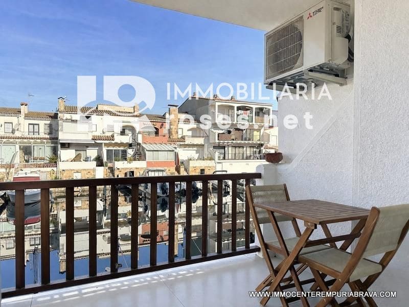 2 sovrum Lägenhet till salu i Empuriabrava med garage - 240 000 € (Ref: 9968617)