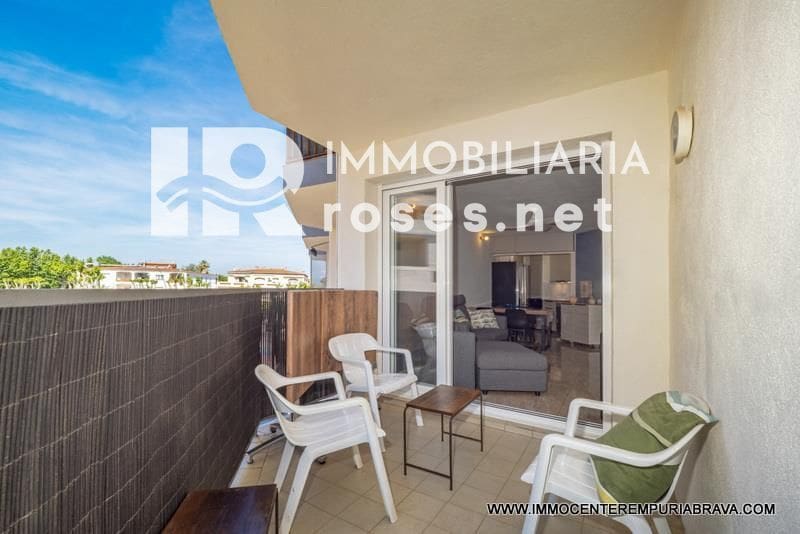 2 quarto Apartamento para venda em Empuriabrava com garagem - 139 000 € (Ref: 9968618)