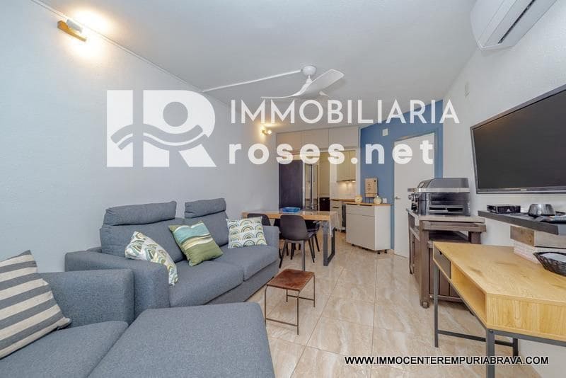 2 quarto Apartamento para venda em Empuriabrava com garagem - 139 000 € (Ref: 9968618)
