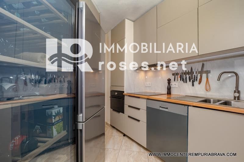 2 quarto Apartamento para venda em Empuriabrava com garagem - 139 000 € (Ref: 9968618)
