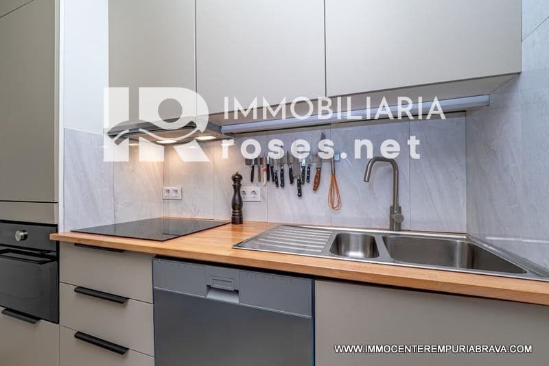 2 quarto Apartamento para venda em Empuriabrava com garagem - 139 000 € (Ref: 9968618)