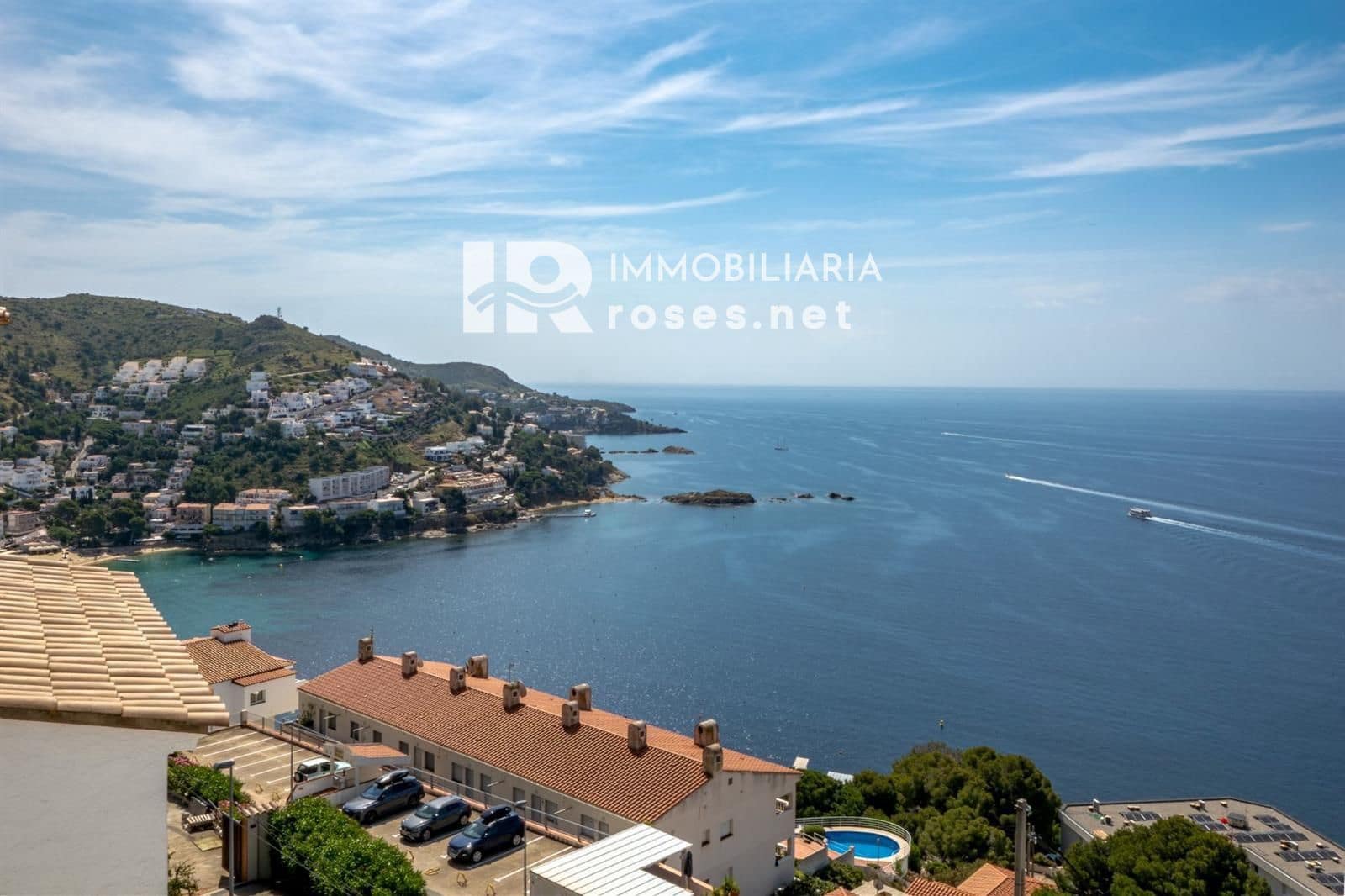 5 bedroom Villa for sale in Roses - € 970,000 (Ref: 9968619)