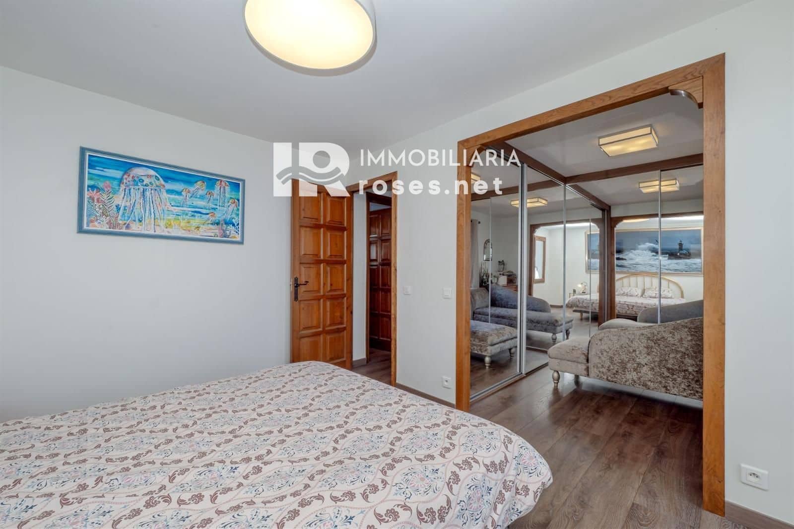 5 bedroom Villa for sale in Roses - € 970,000 (Ref: 9968619)