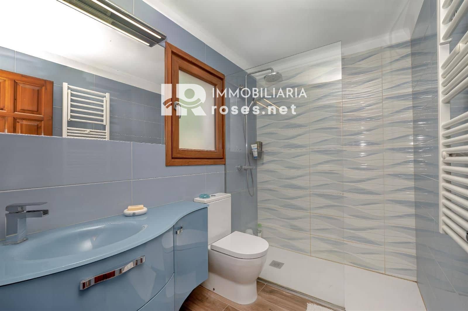 5 bedroom Villa for sale in Roses - € 970,000 (Ref: 9968619)