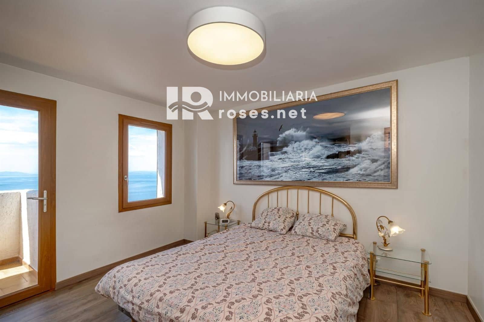 5 bedroom Villa for sale in Roses - € 970,000 (Ref: 9968619)