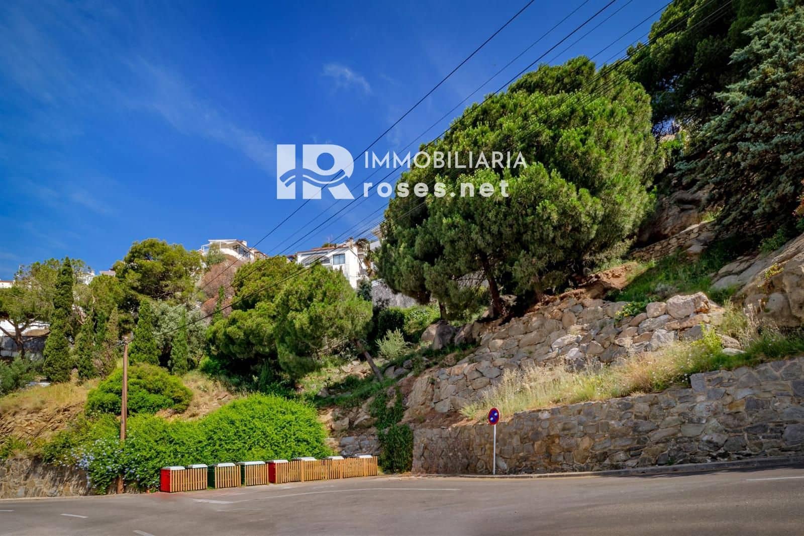 5 bedroom Villa for sale in Roses - € 970,000 (Ref: 9968619)