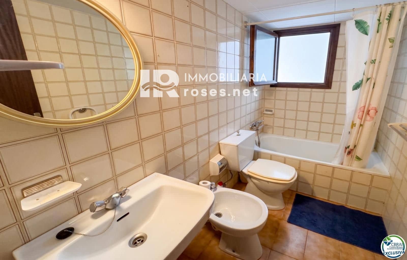 2 bedroom Townhouse for sale in Roses - € 178,000 (Ref: 9975675)