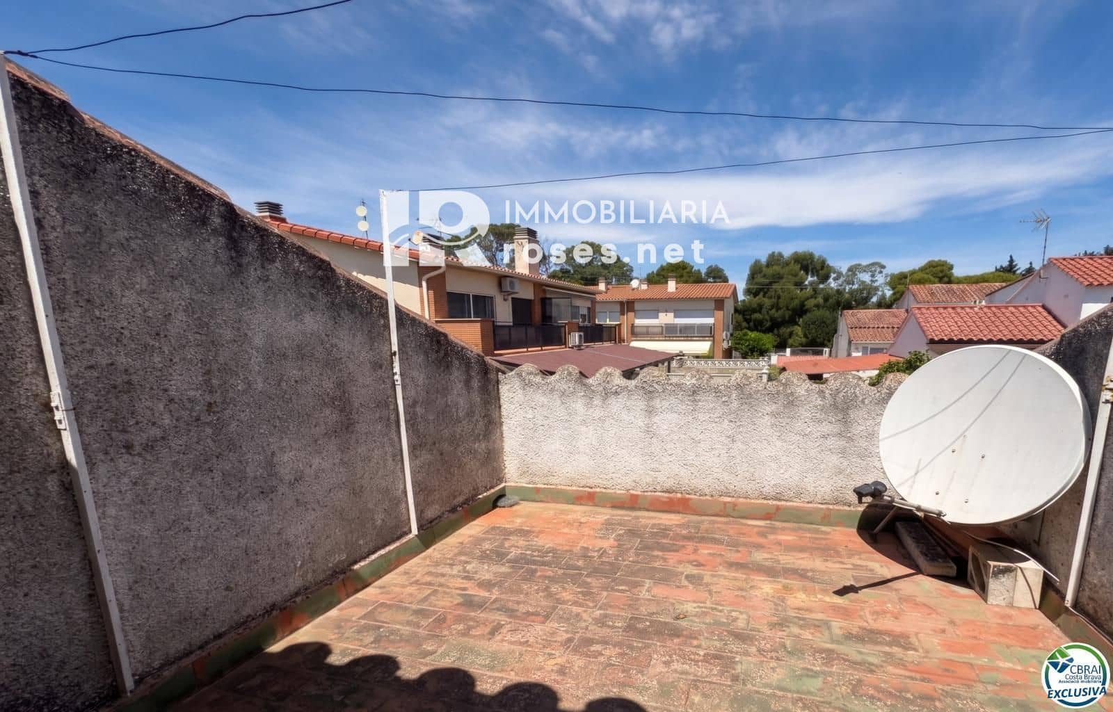 2 bedroom Townhouse for sale in Roses - € 178,000 (Ref: 9975675)