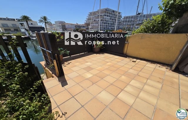 2 soveværelse Lejlighed til salg i Empuriabrava, Castelló d'Empúries - € 349.000 (Ref: 9975676)