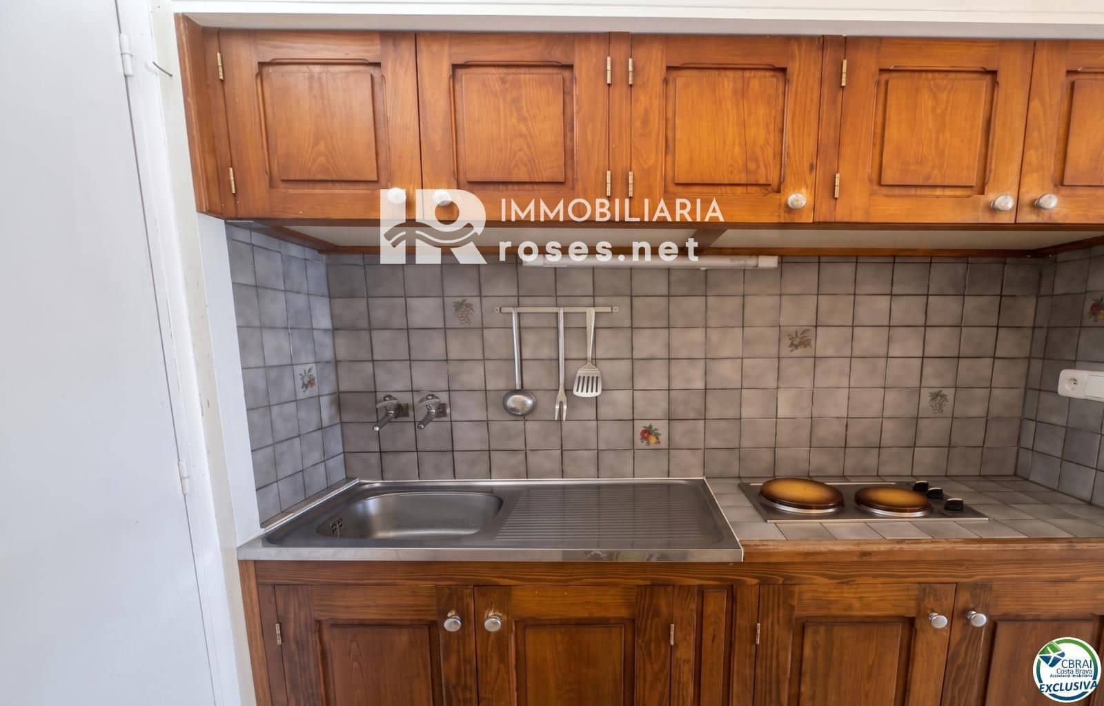 Lägenhet till salu i Roses - 105 000 € (Ref: 9981563)