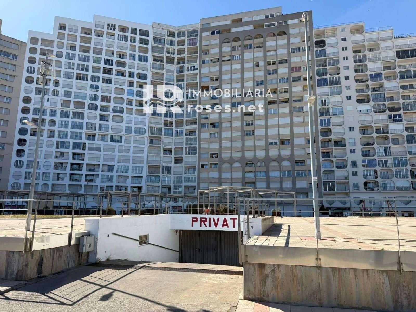 Garasje til salgs i Empuriabrava - € 24 000 (Ref: 9981564)