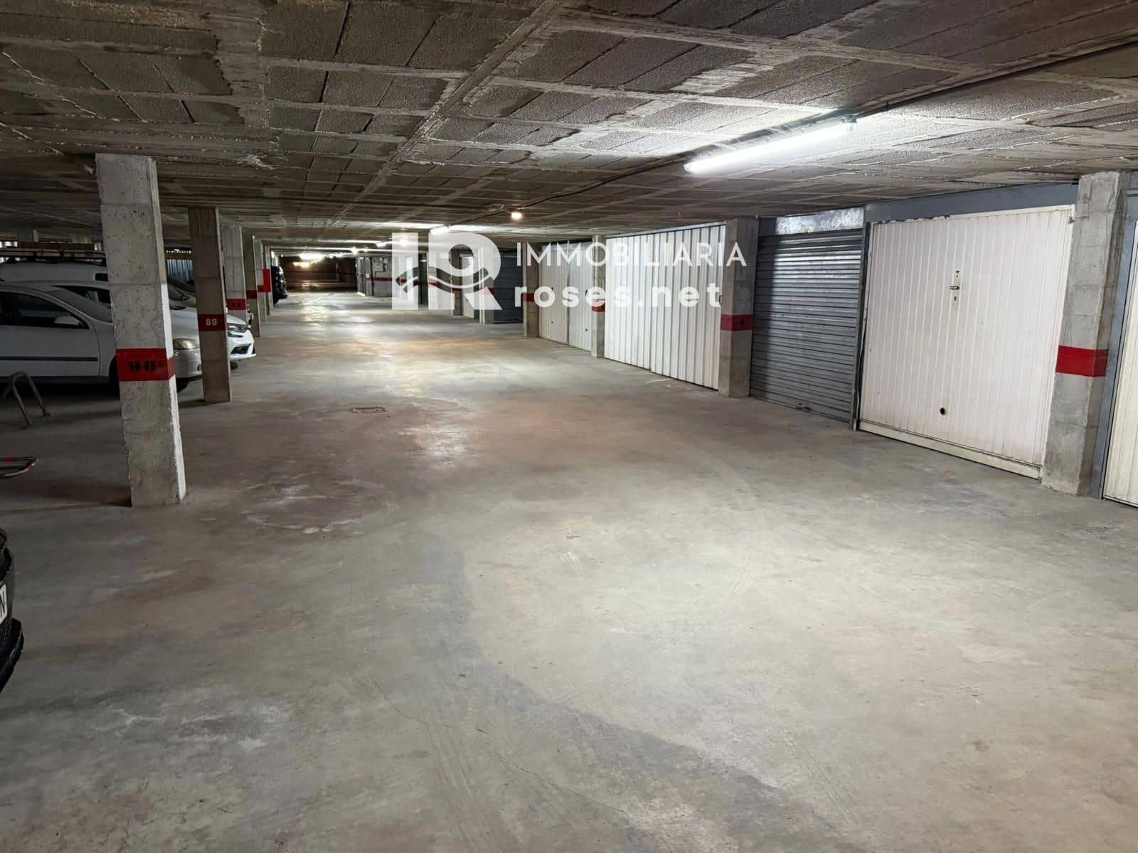Garasje til salgs i Empuriabrava - € 24 000 (Ref: 9981564)
