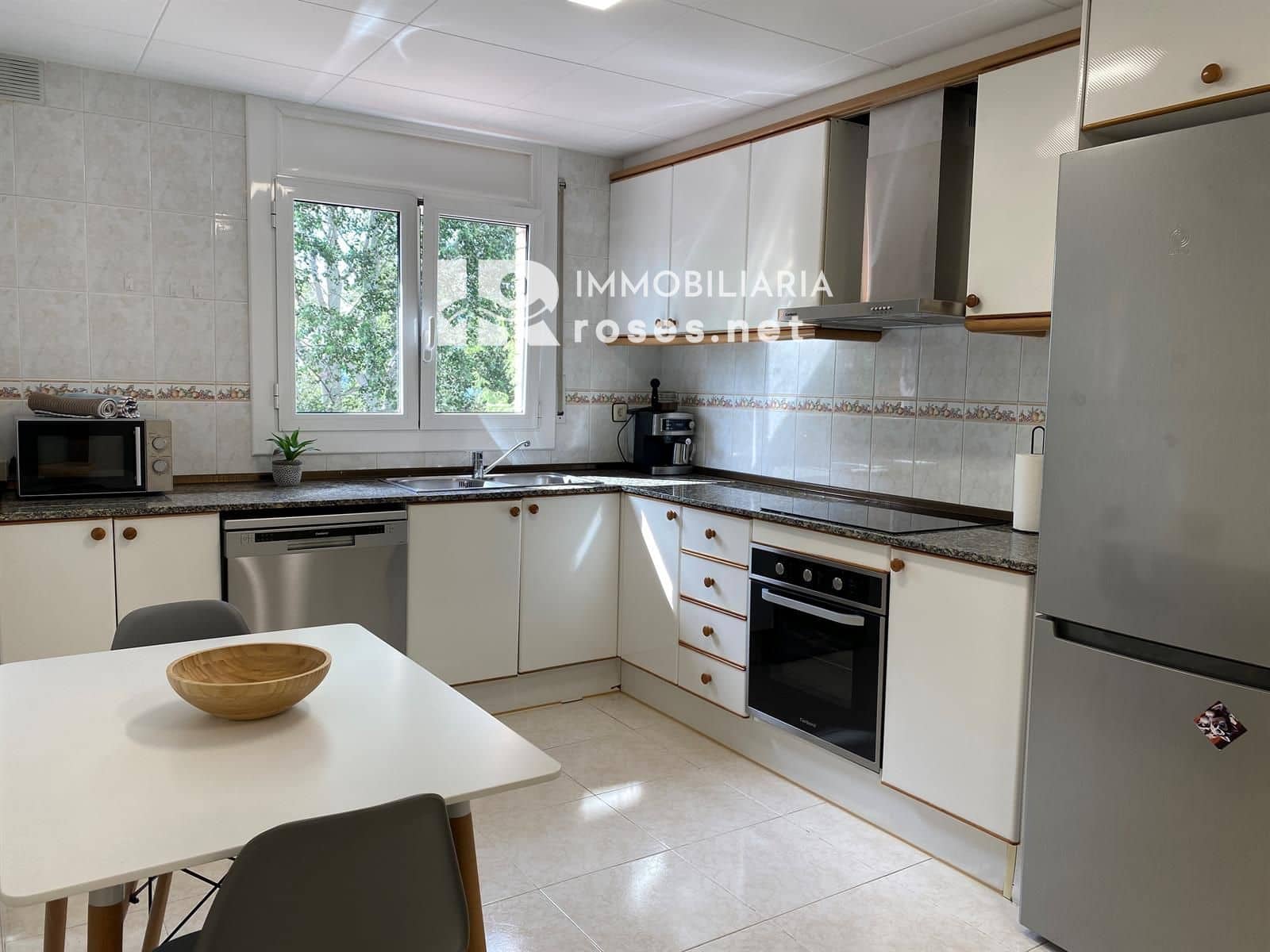 4 soverom Villa til salgs i Roses - € 390 000 (Ref: 9983253)