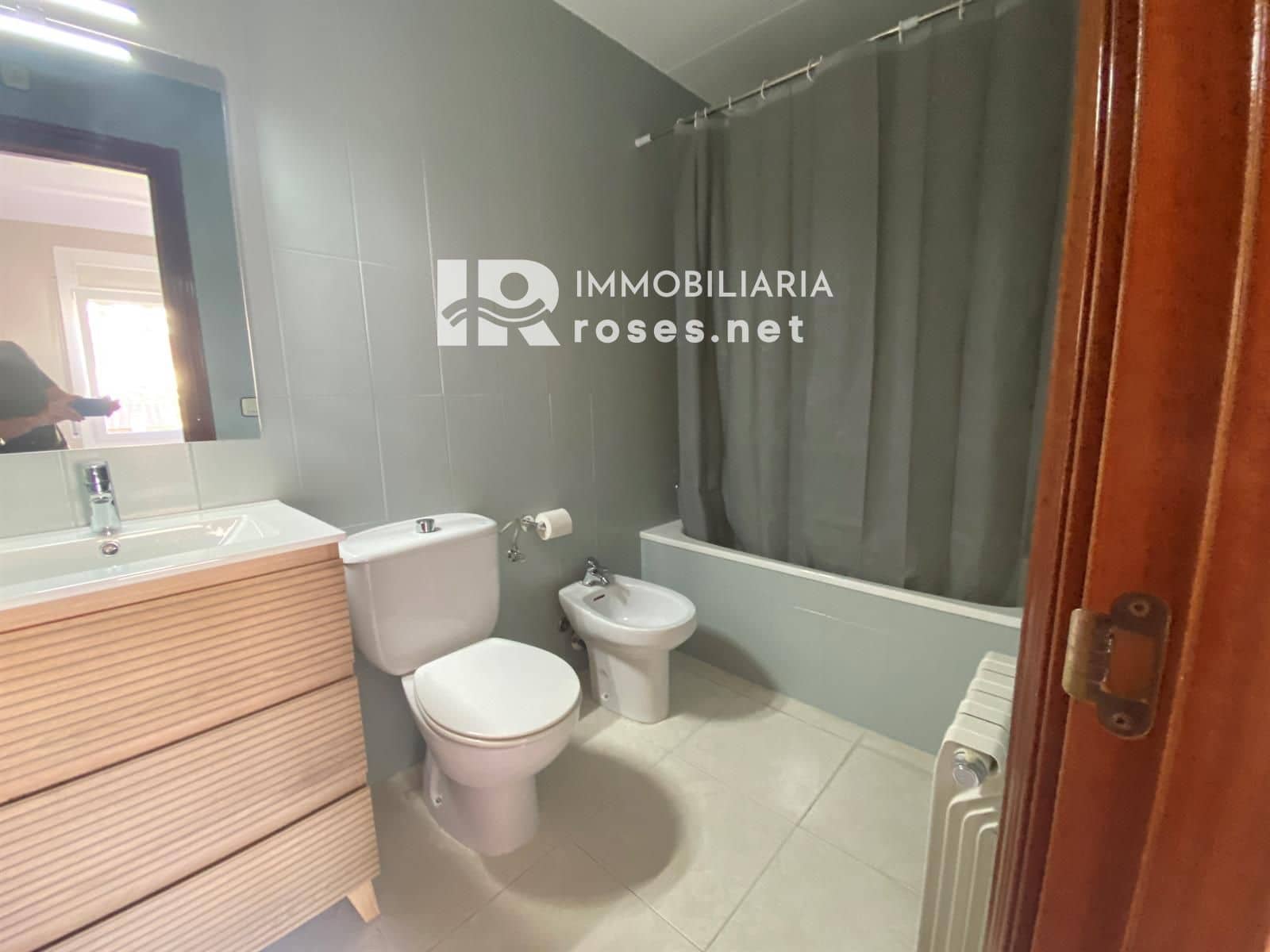 4 soverom Villa til salgs i Roses - € 390 000 (Ref: 9983253)