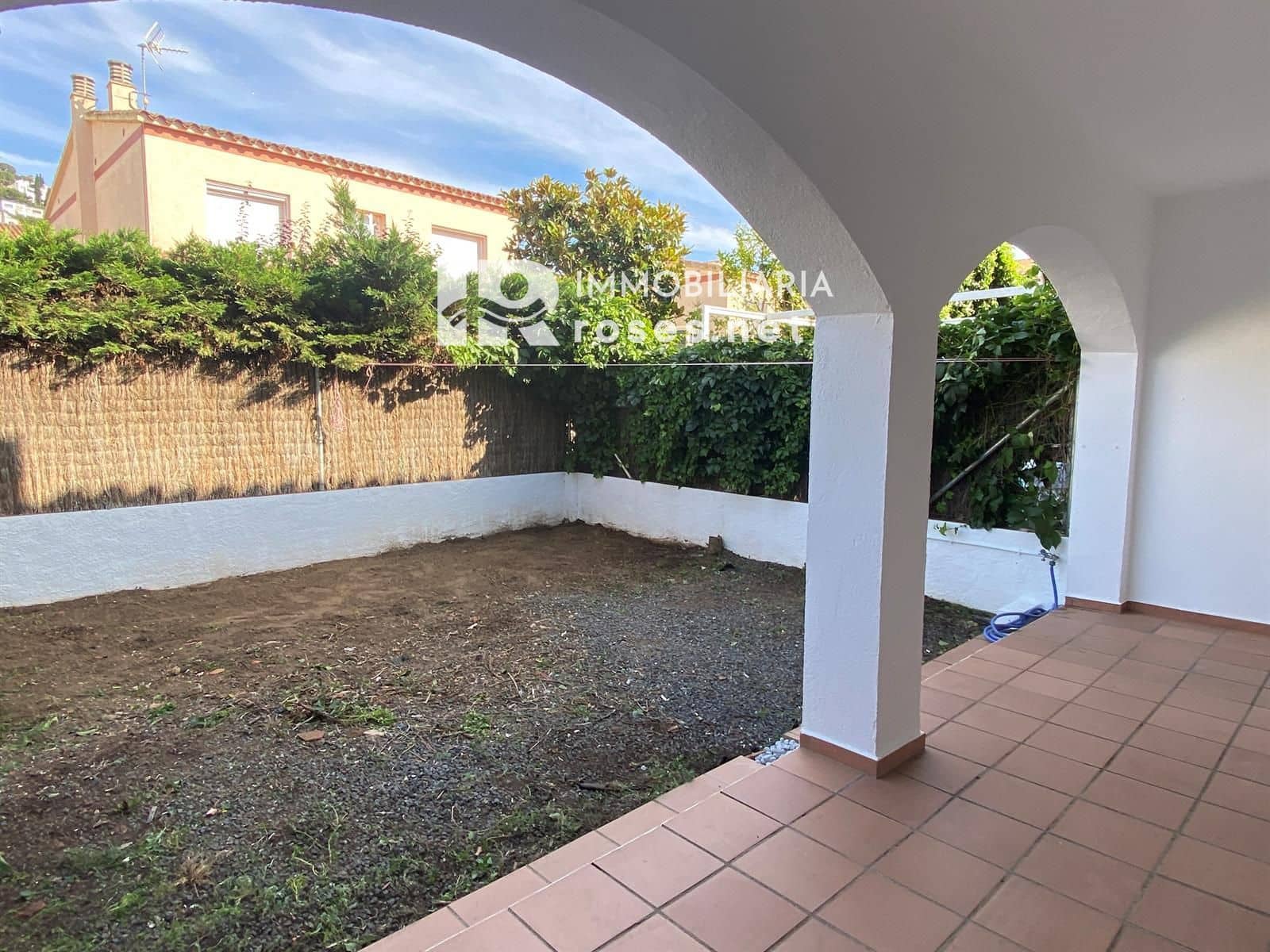 4 soverom Villa til salgs i Roses - € 390 000 (Ref: 9983253)