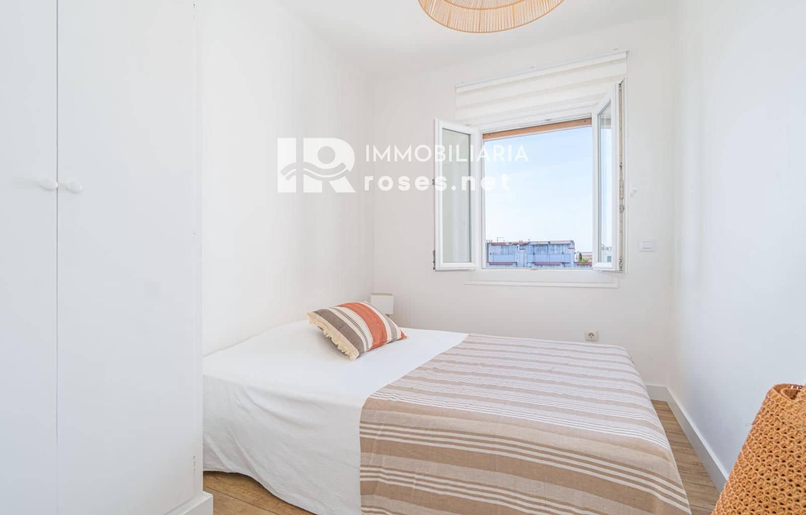 3 sypialnia Willa na sprzedaż w Santa Margarida z basenem garażem - 670 000 € (Ref: 9989866)