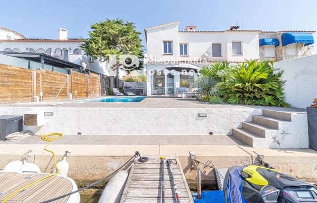 3 soverom Villa til salgs i Santa Margarida, Roses med svømmebasseng garasje - € 670 000 (Ref: 9989866)