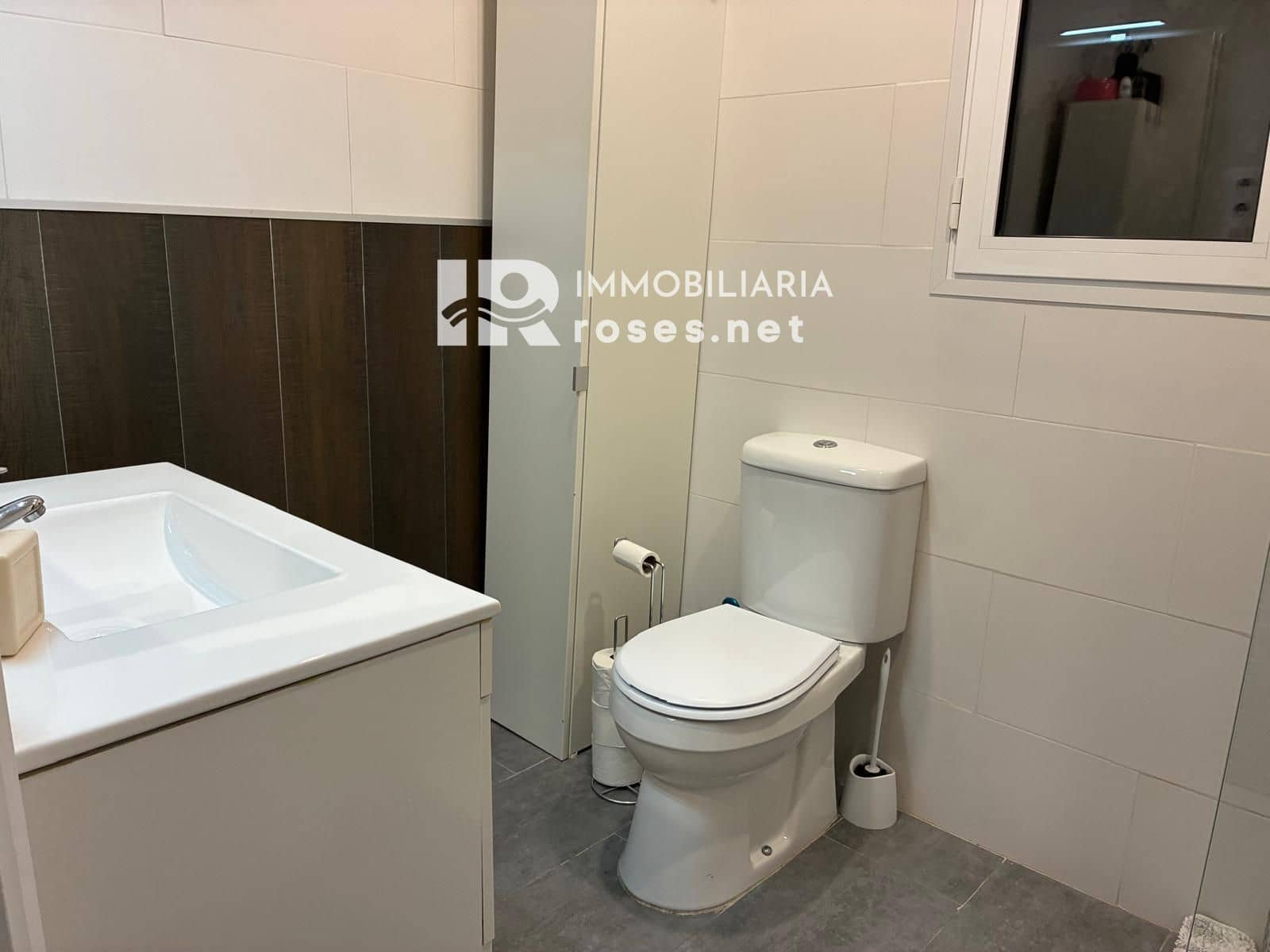 Piso de 3 habitaciones en Roses en venta - 189.000 € (Ref: 9990906)