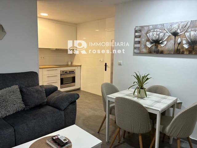 Piso de 3 habitaciones en Roses en venta - 189.000 € (Ref: 9990906)