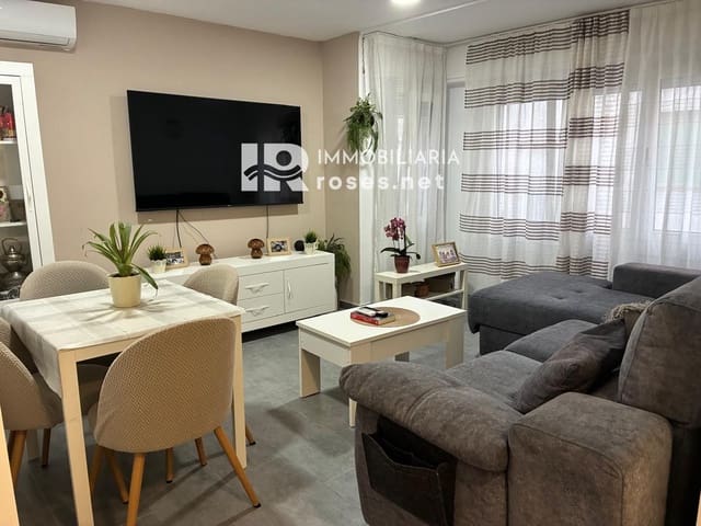 Piso de 3 habitaciones en Roses en venta - 189.000 € (Ref: 9990906)