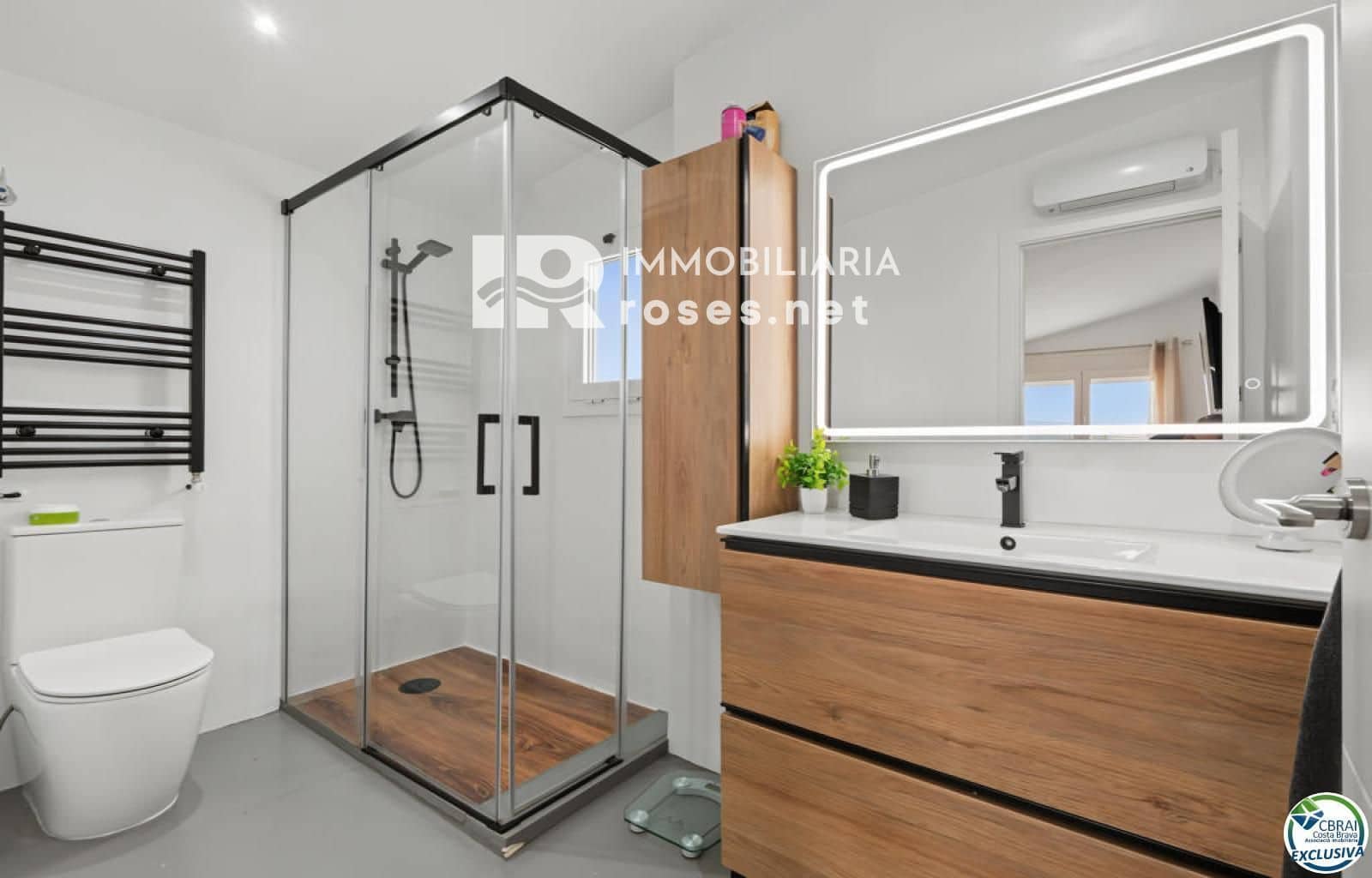 Chalet de 3 habitaciones en El Mas Fumats en venta con piscina garaje - 489.000 € (Ref: 9998972)