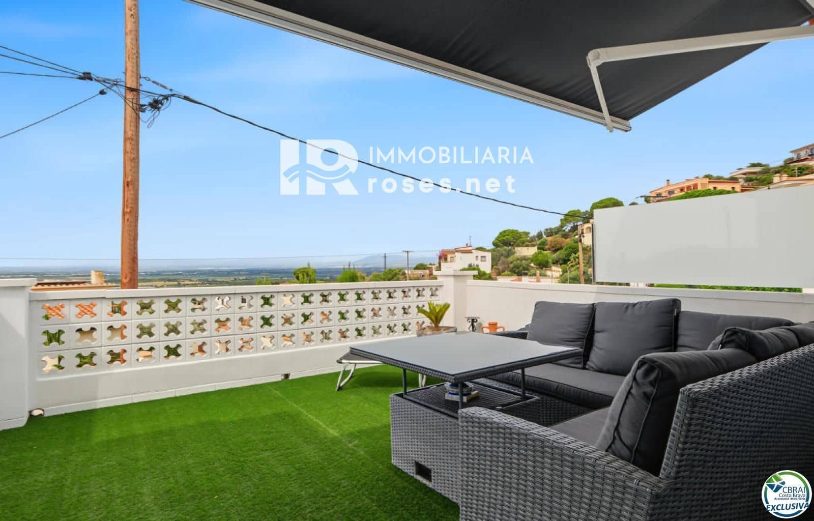 Chalet de 3 habitaciones en El Mas Fumats en venta con piscina garaje - 489.000 € (Ref: 9998972)