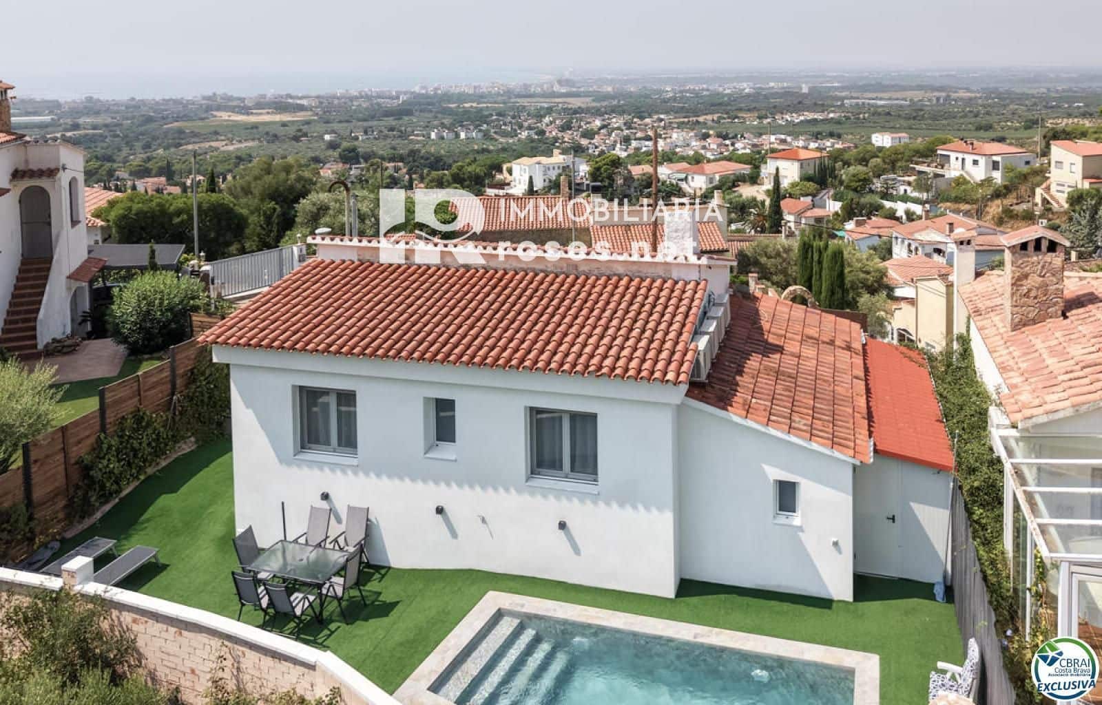 Chalet de 3 habitaciones en El Mas Fumats en venta con piscina garaje - 489.000 € (Ref: 9998972)