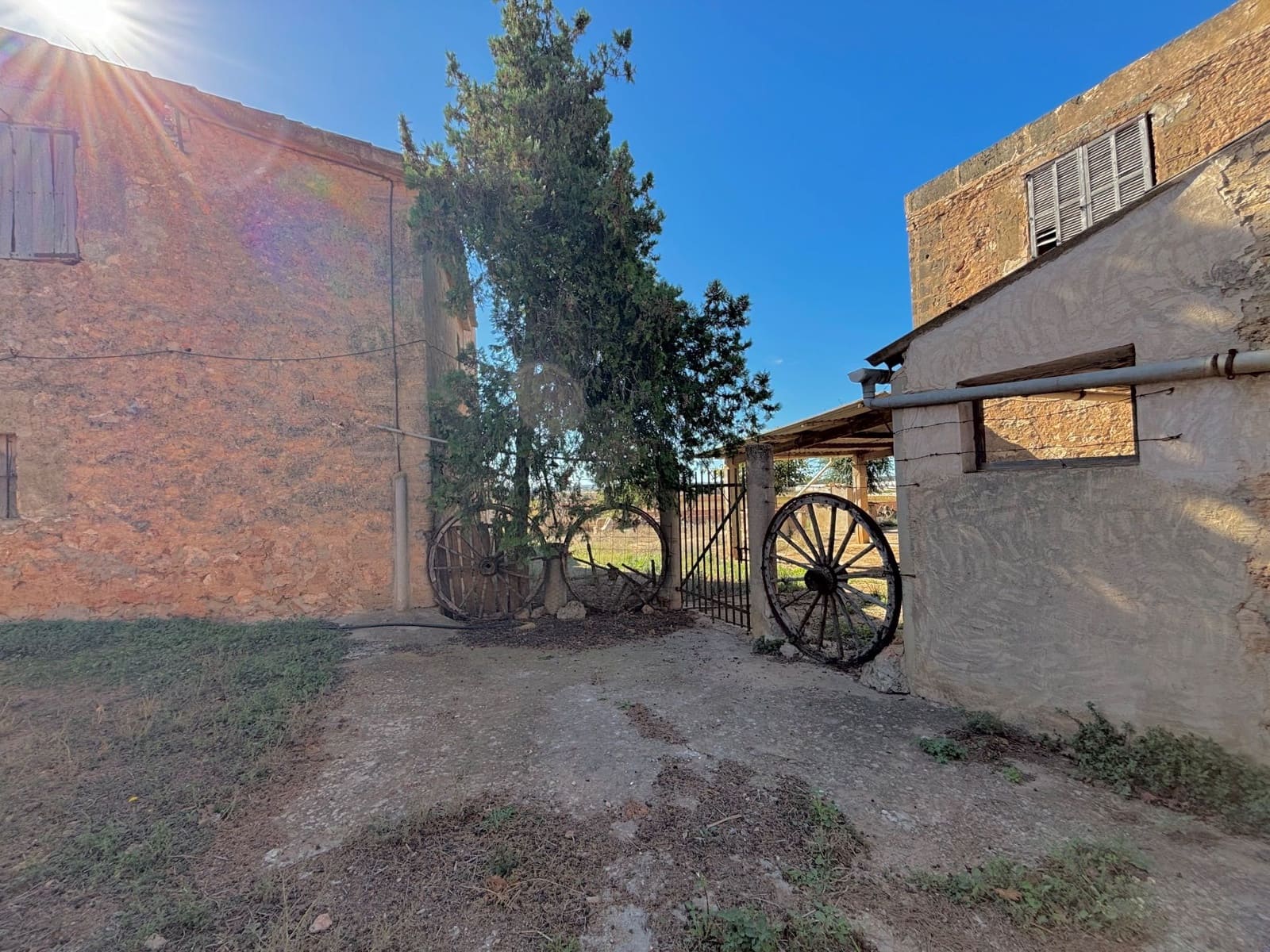 Finca/Landehus til salg i Palma de Mallorca med swimmingpool garage - € 2.500.000 (Ref: 8579396)