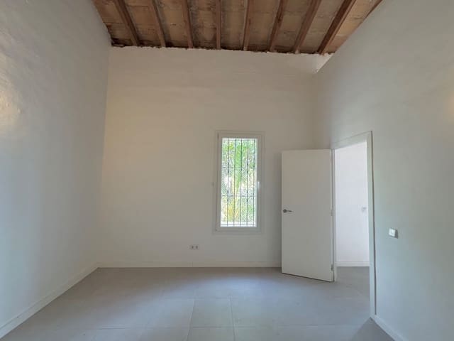 4 quarto Moradia para venda em Palma de Mallorca - 495 000 € (Ref: 8685853)