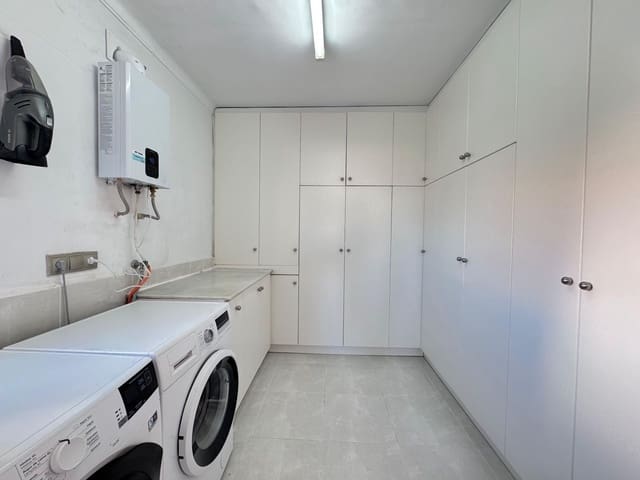 4 bedroom Villa for sale in El Toro / Port Adriano, Calvià with pool garage - € 2,300,000 (Ref: 8827171)