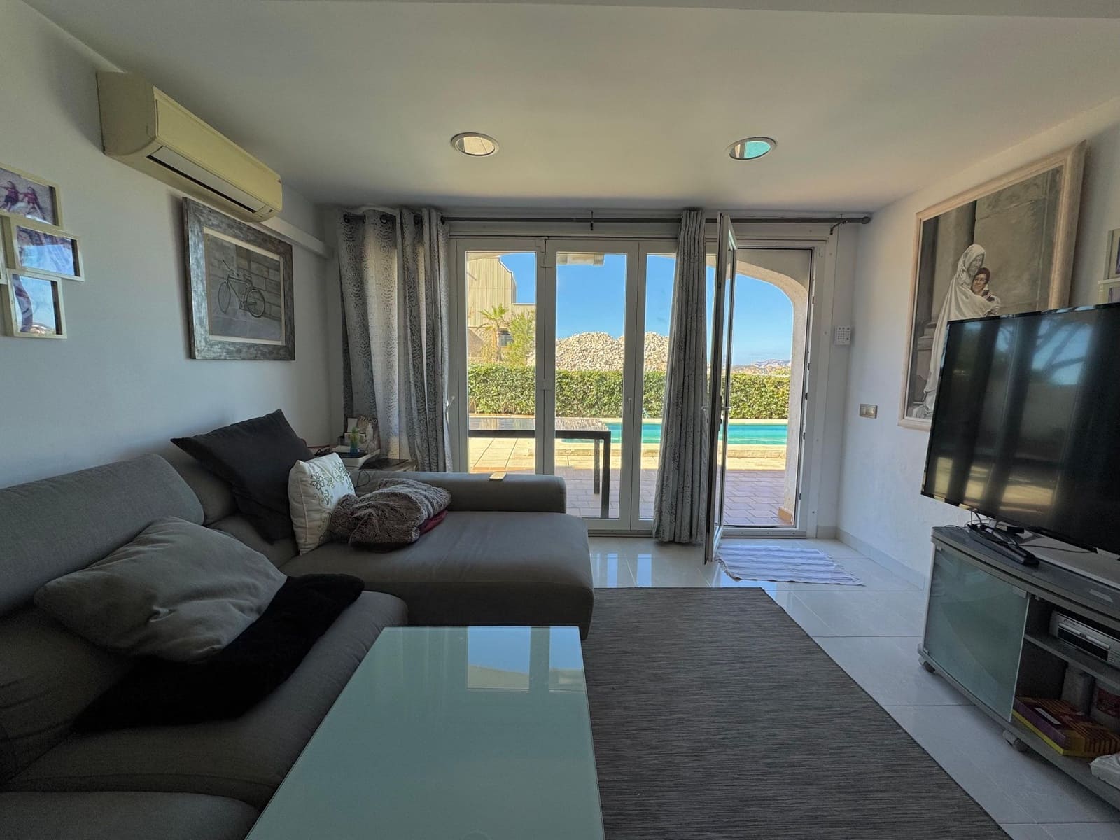 4 soveværelse Villa til salg i El Toro / Port Adriano med swimmingpool garage - € 2.300.000 (Ref: 8827171)