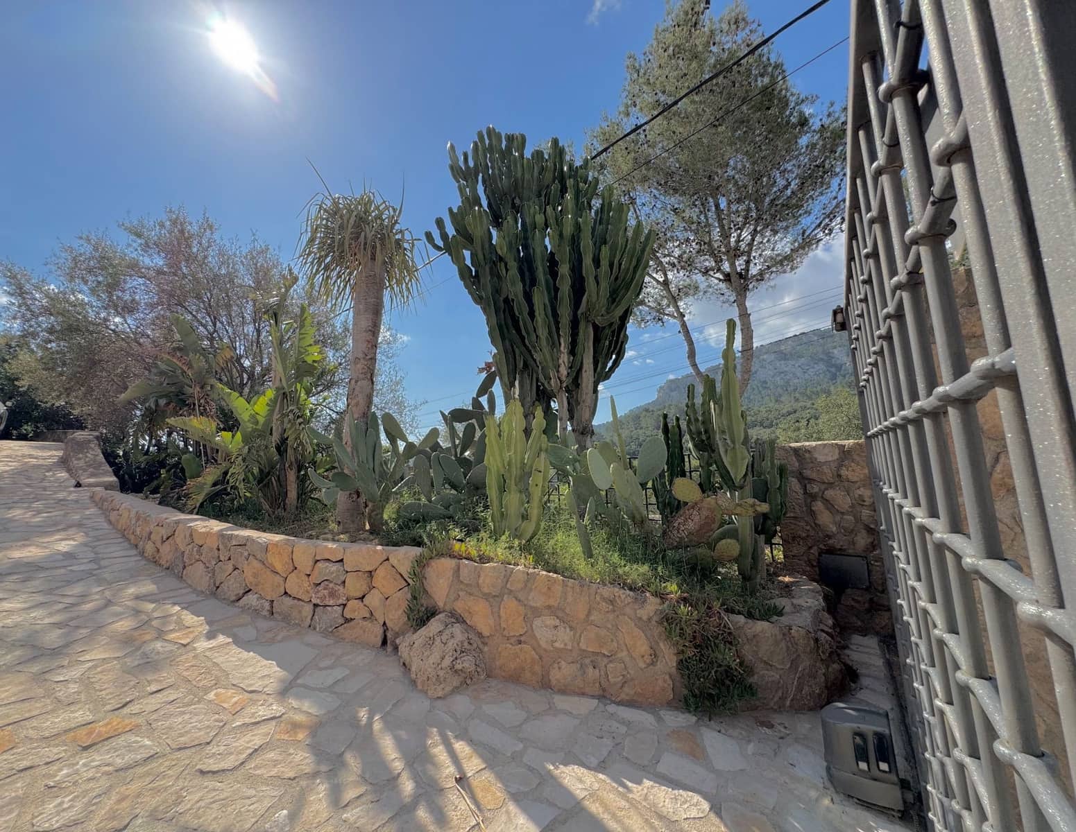 3 soveværelse Villa til salg i Puigpunyent med swimmingpool garage - € 1.850.000 (Ref: 8993576)