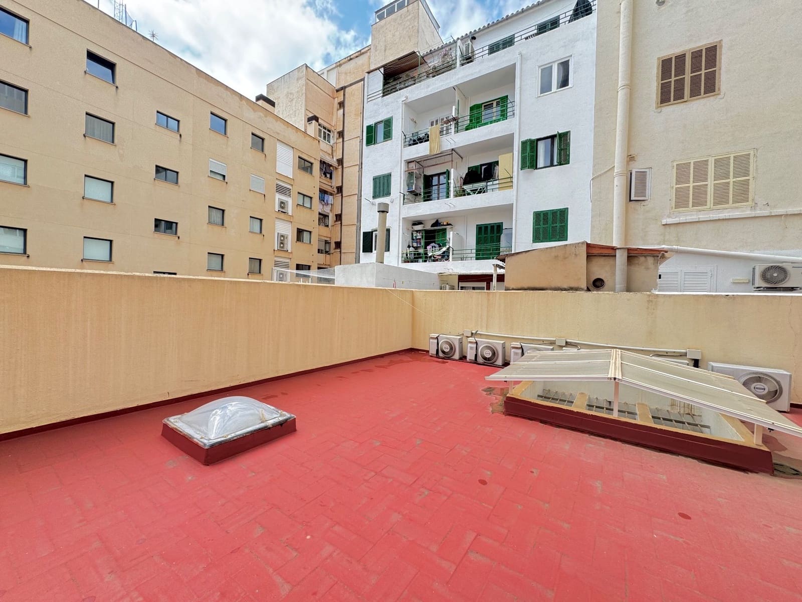 6 soveværelse Erhverv til salg i Palma de Mallorca - € 1.070.000 (Ref: 9029358)