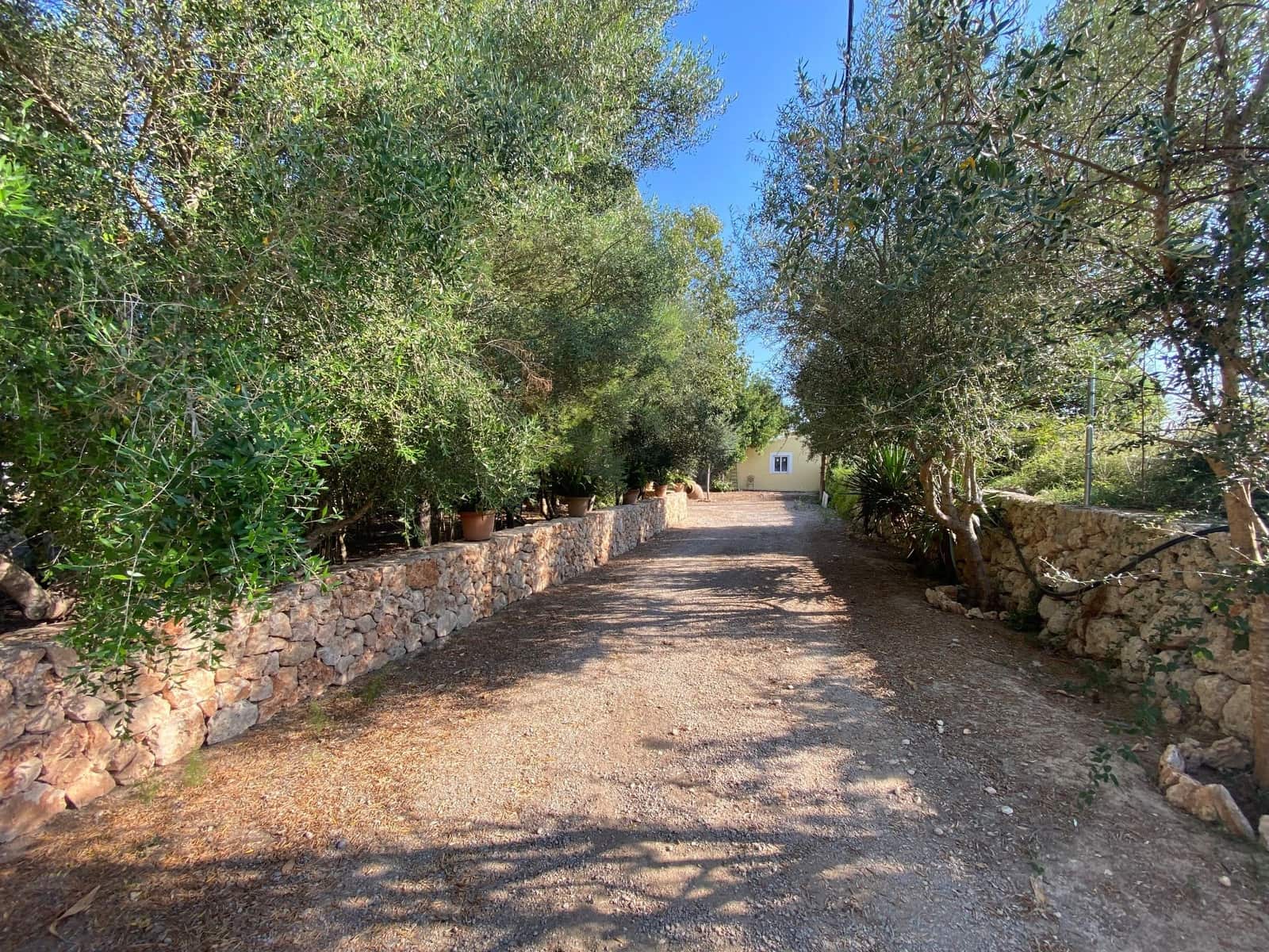 7 slaapkamer Villa te koop in Costitx met garage - € 600.000 (Ref: 9034252)