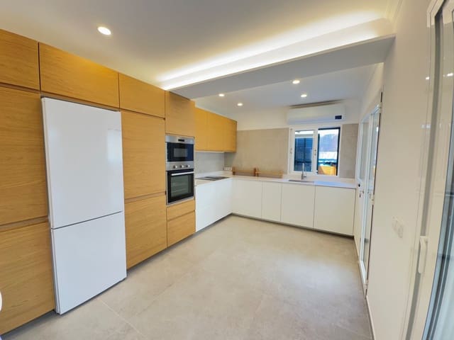 4 bedroom Townhouse for sale in Santa Eugènia with pool - € 565,000 (Ref: 9190860)