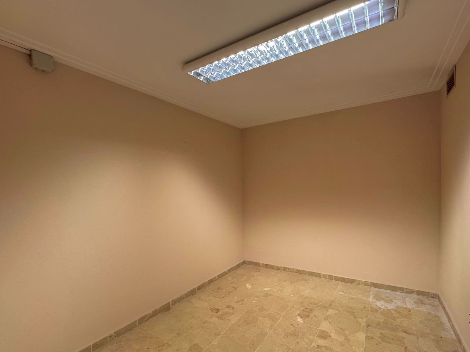 Kaupallinen vuokrattavana paikassa Palma de Mallorca - 4 000 € (Ref: 9281069)